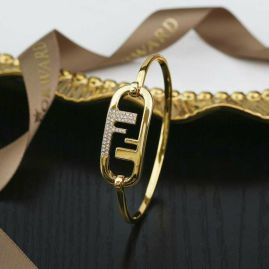 Picture of Fendi Bracelet _SKUFendibracelet1006068598